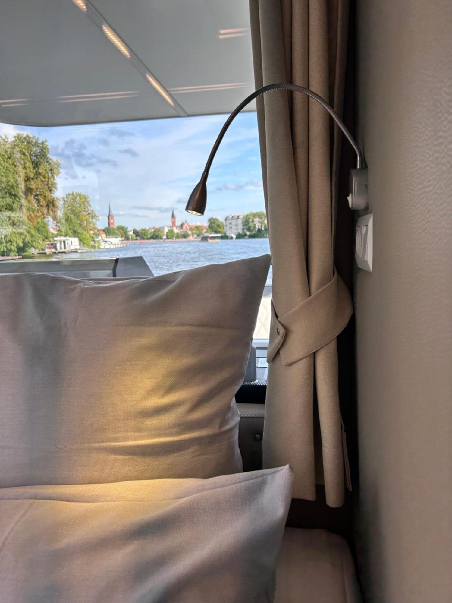 Nena Hausboot * Берлин